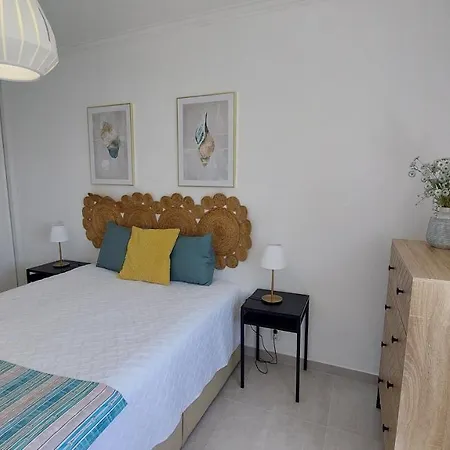 Kélyfos By Feriascomsol * Quarteira